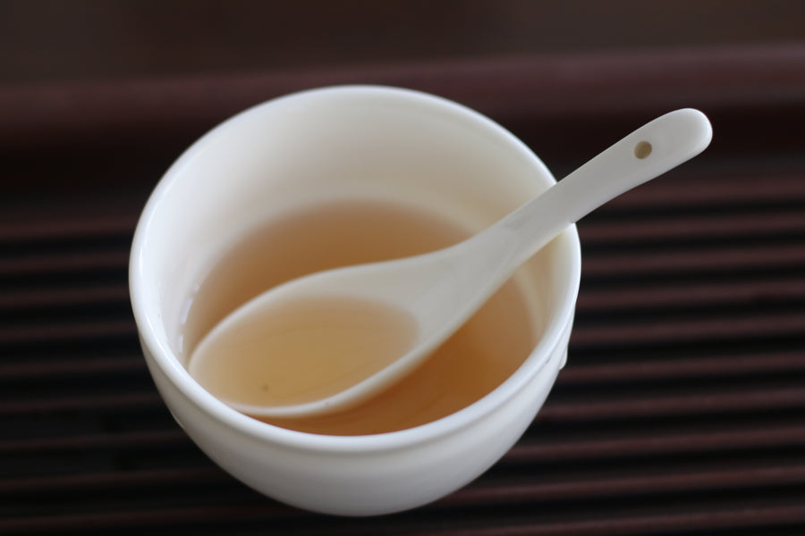 Ling tou bai ye 岭头白叶 2024