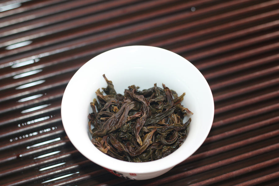 Old bush Ya shixiang 老枞鸭屎香 2024